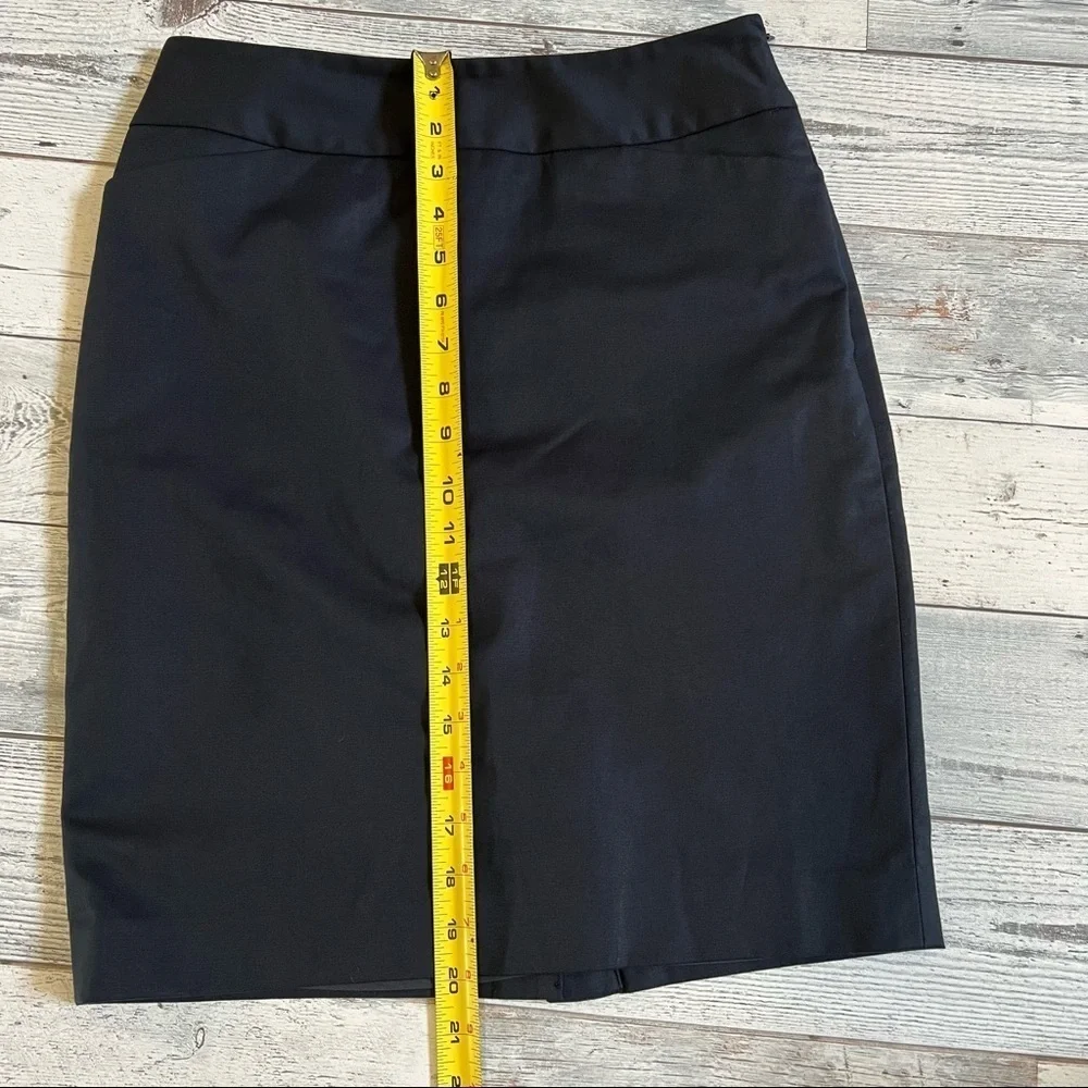 SUSINA WOMEN’S PENCIL SKIRT NAVY BLUE SIZE ZIPPER SLIT‎ BACK SIZE 2
